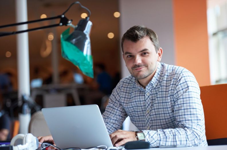 艾瑞克财务软件怎么样啊知乎 小微企业主必备：艾瑞克财务软件实用攻略