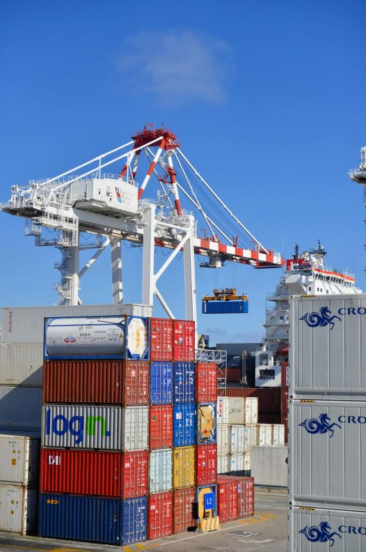 用友贸易行业erp系统报价怎么做的 实现高效运营ERP系统报价攻略:定制功能+服务保障 用友贸易行业erp系统报价怎么做的 实现高效运营ERP系统报价攻略:定制功能+服务保障