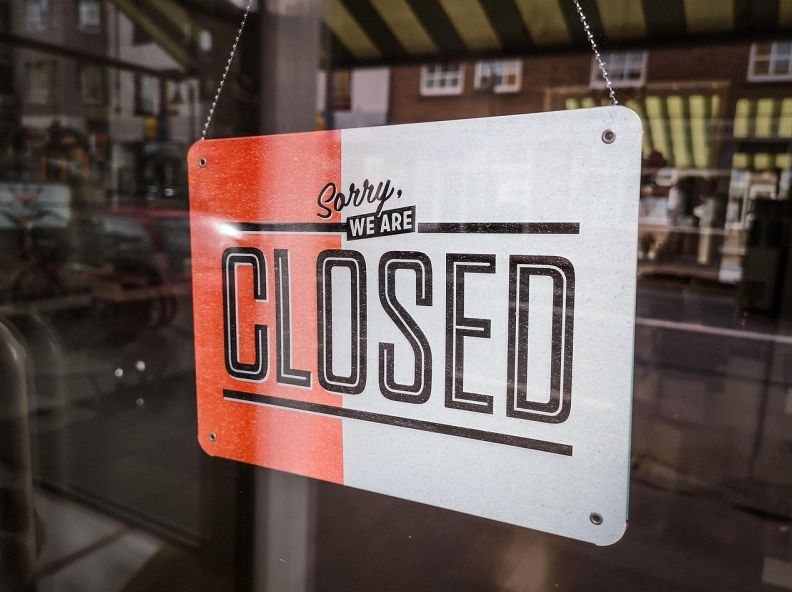 扫二维码出库用什么软件 扫二维码出库软件怎么选？避免常见坑的实用指南