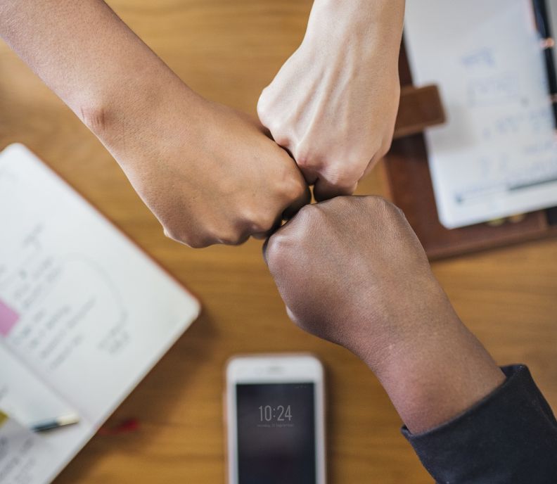 手机日用记账软件有哪些软件 手机日用记账软件新趋势，实现自动同步与智能分类轻松理财