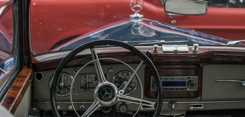 雅迪出入库用什么系统好用点 库存管理高效方案推荐