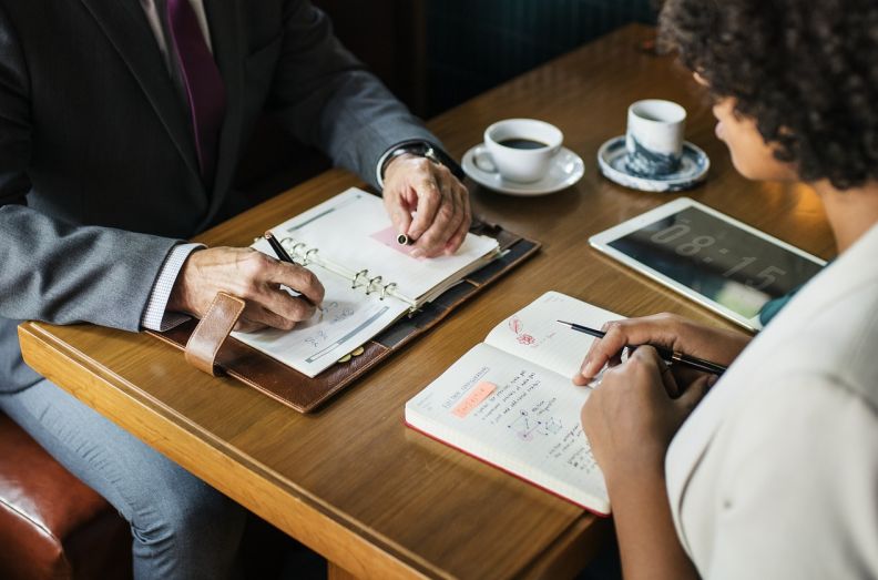 记账软件保险怎么买划算的？畅捷通为新手老板量身定制方案